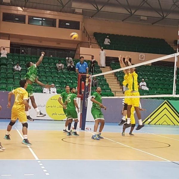 من الدوري العماني للكرة الطائرة