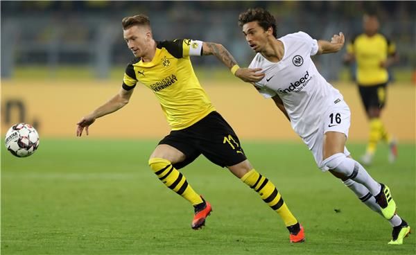 من لقاء سابق بين فرانكفورت ودورتموند