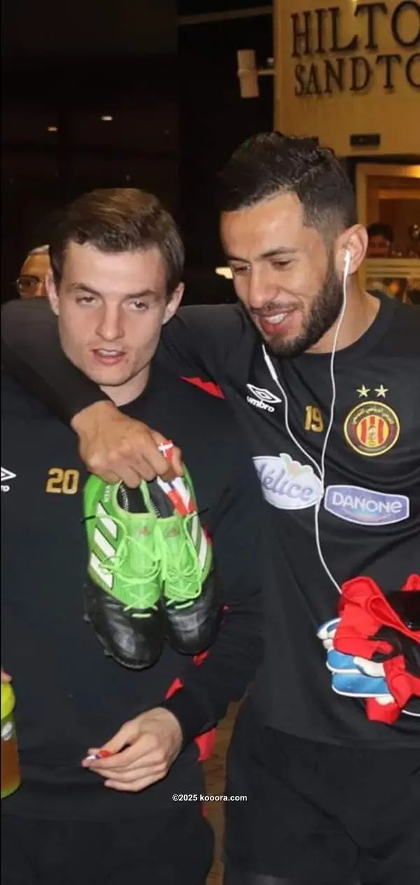 ?i=corr%2f103%2fkoo_103379