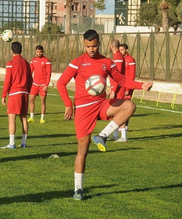  من تدريبات النجم الساحلي امس 