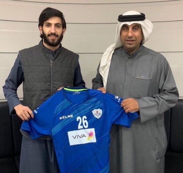 بعد توقيع العقود