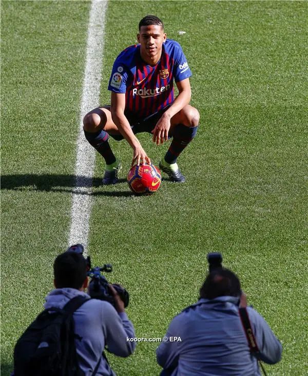 ?i=epa%2fsoccer%2f2019-02%2f2019-02-01%2f2019-02-01-07335835_epa