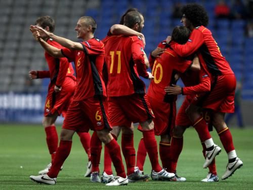 2010-10-08t175107z_01_ast06_rtridsp_3_soccer-euro_reuters