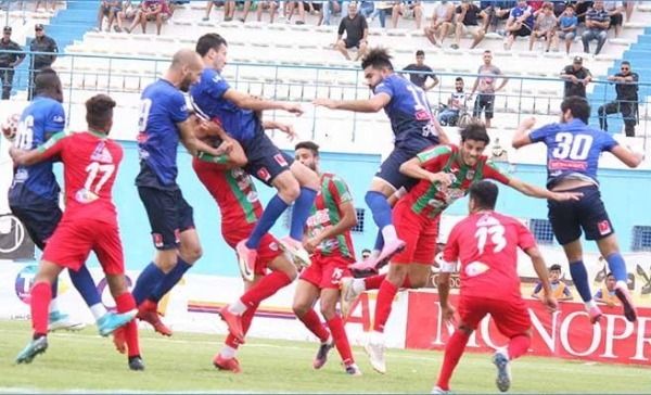 من لقاء الذهاب بين الملعب التونسي والاتحاد المنستيري 