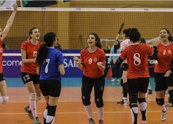 لاعبات الأهلي