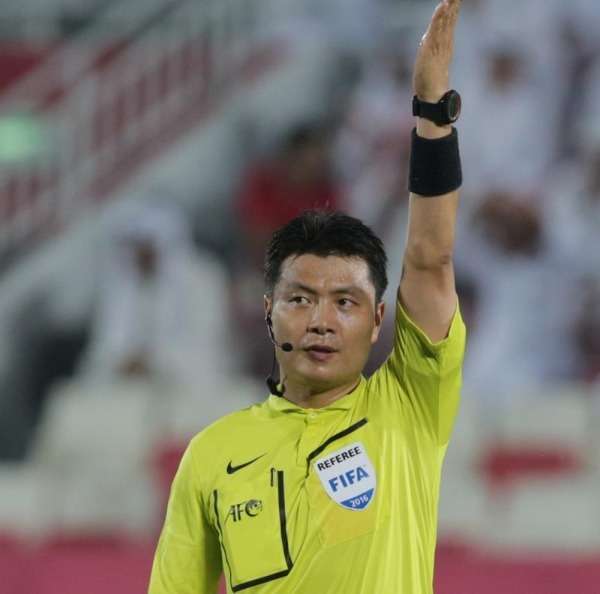 الحكم دونج كيم