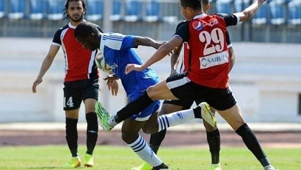 من مباراة سابقة بين الفريقين