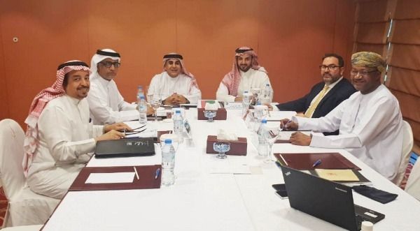 من الاجتماع