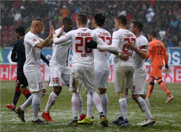 لاعبو أوجسبورج