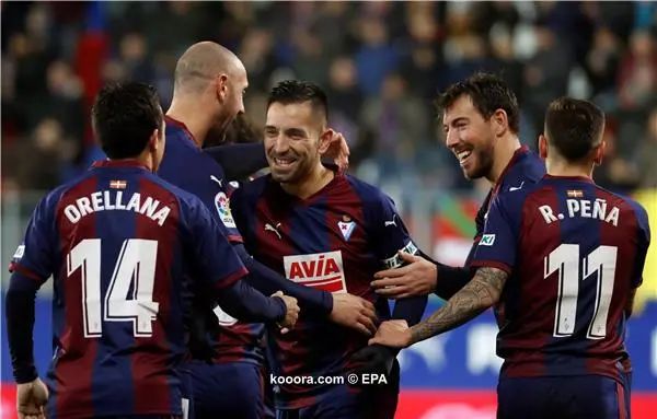 ?i=epa%2fsoccer%2f2019-02%2f2019-02-03%2f2019-02-03-07340979_epa