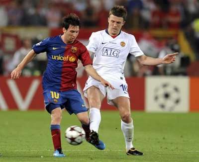 كاريك وميسي