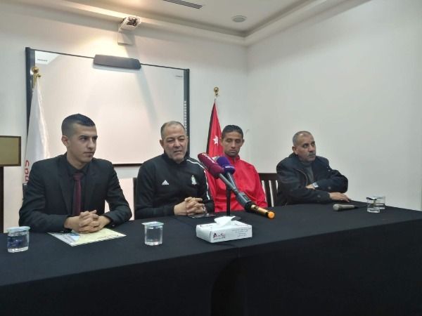 من المؤتمر الصحفي لمدرب الوحدات