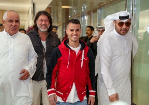 من وصول اللاعب جيوفينكو 