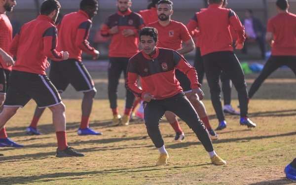 لاعبو الأهلي