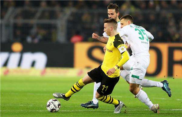 مواجهة سابقة بين دورتموند وبريمن