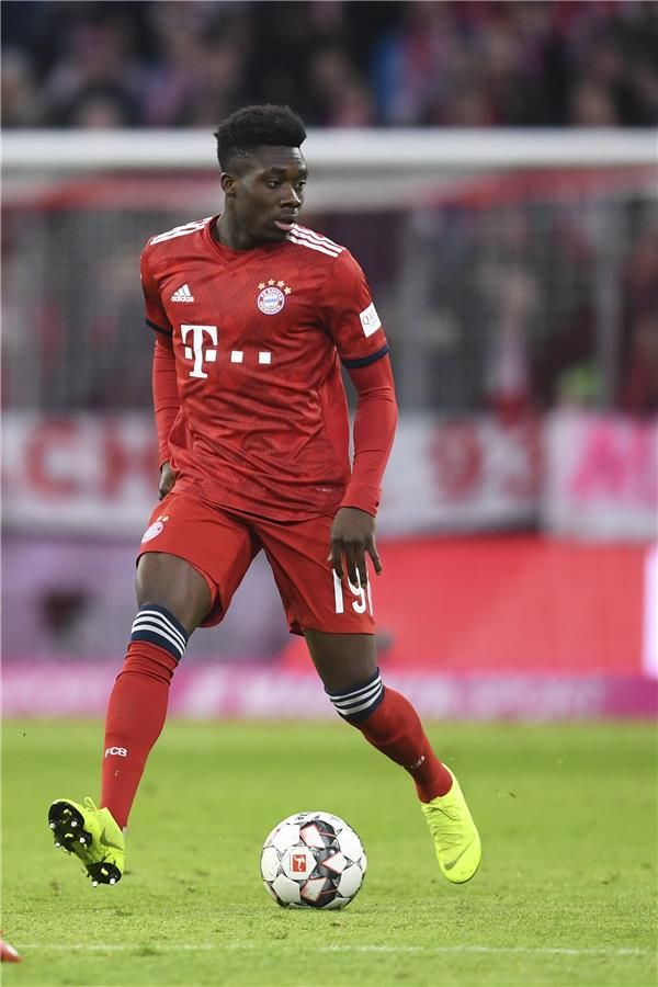  ألفونسو ديفيز