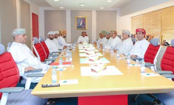 من الاجتماع