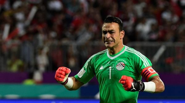 عصام الحضري