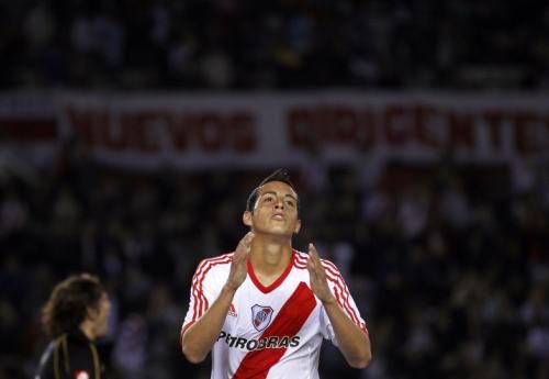 2010-09-27t020131z_01_bas109_rtridsp_3_soccer_reuters