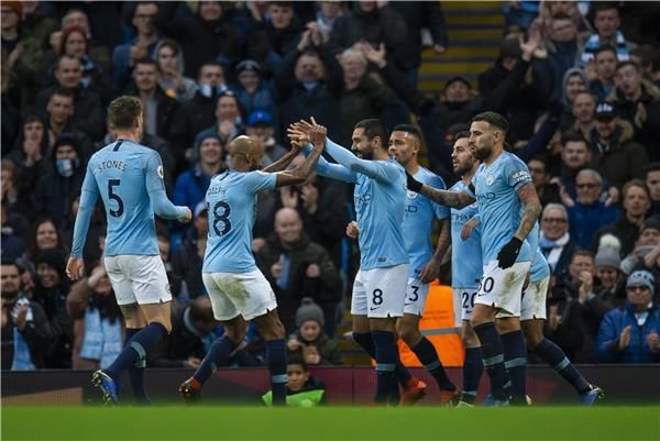 لاعبو مانشستر سيتي