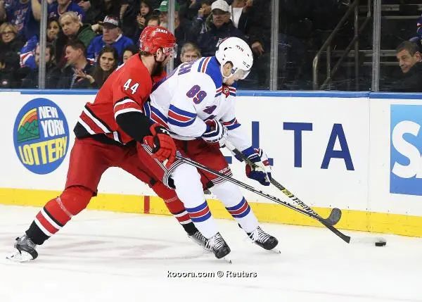 ?i=reuters%2f2019-02-09%2f2019-02-09t031729z_855442596_nocid_rtrmadp_3_nhl-carolina-hurricanes-at-new-york-rangers_reuters