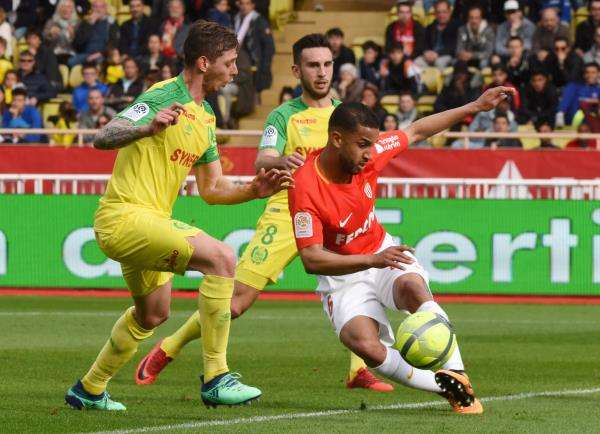  إيميليانو سالا