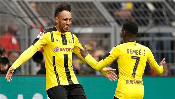 ديمبلي وأوباميانج بقميص دورتموند