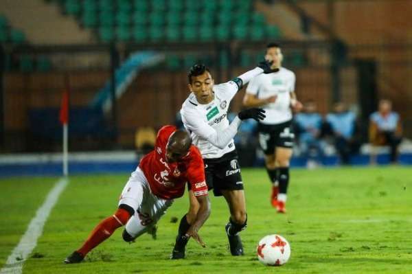 من لقاء الأهلي وحرس الحدود