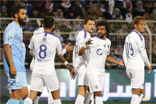 لاعبو الهلال