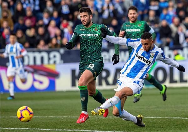 يوسف النصيري 