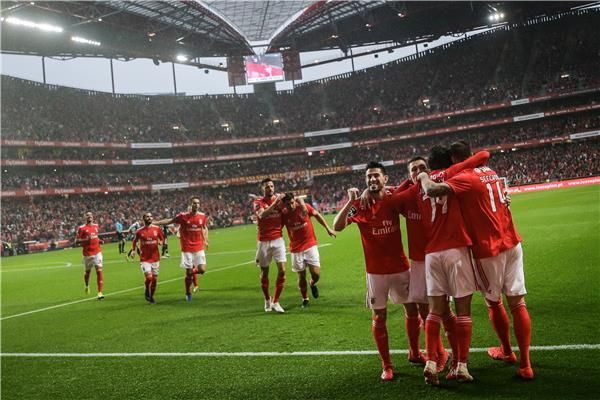 لاعبو بنفيكا