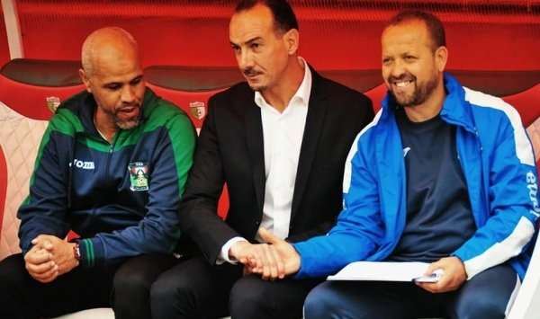  كريم زاوي (يمين)