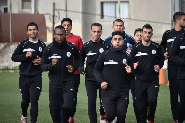 لاعبو الصريح يستعدون للقاء السلط