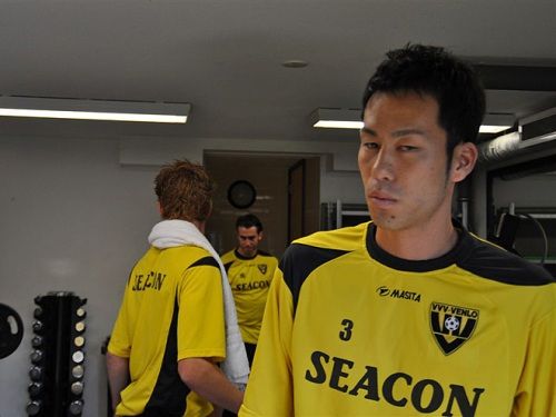 يوشيدا في أولى تدريباته مع فينلو بعد شفائه من الإصابة