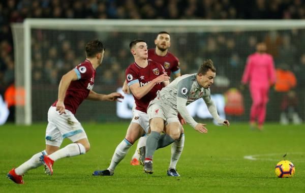 رايس مع لاعبي وست هام