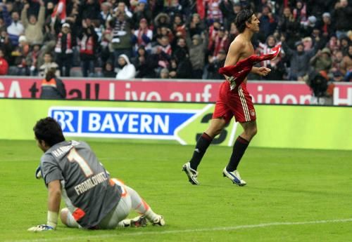 2010-10-16t151800z_01_mda12_rtridsp_3_soccer-germany_reuters