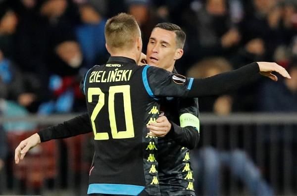 فرحة لاعبي نابولي