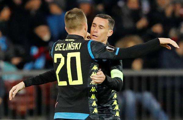 فرحة لاعبي نابولي