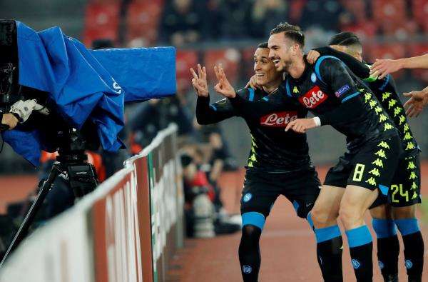 لاعبو نابولي