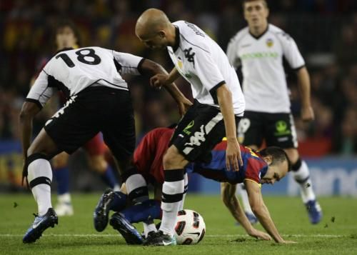 2010-10-16t182202z_01_bar02_rtridsp_3_soccer-spain_reuters