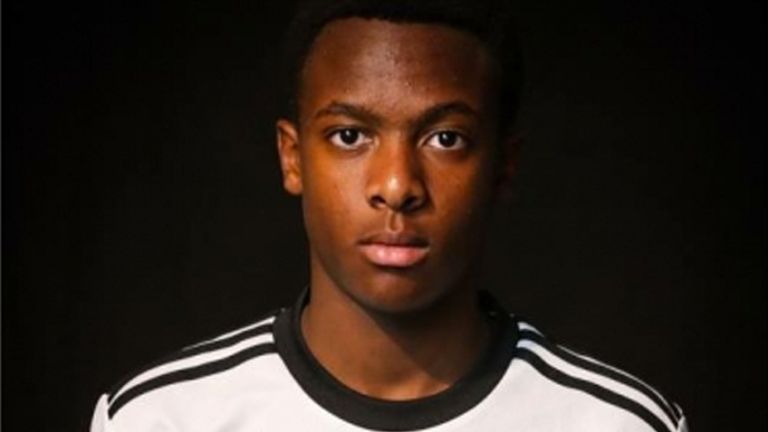  نعوم إميران