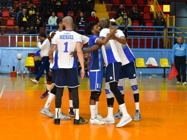 لاعبو الهلال