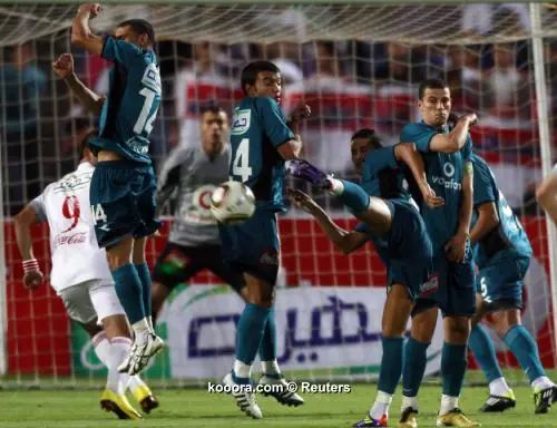 ?i=reuters%2f2011-10-11%2f2011-10-11t234512z_01_amr06_rtridsp_3_soccer_reuters
