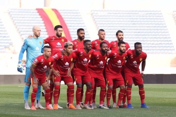 لاعبو القادسية 