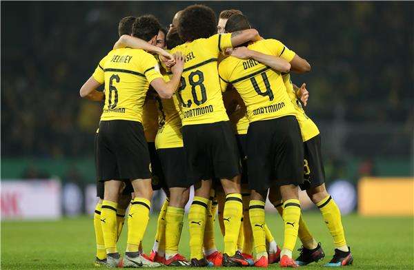 لاعبو دورتموند 