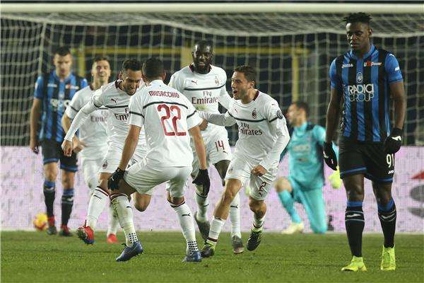 فرحة هاكان كالهانجولو بالهدف