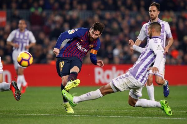 من لقاء برشلونة وبلد الوليد