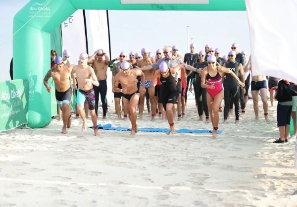 جانب من المهرجان