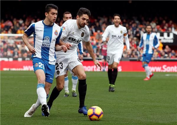 لقطة من المباراة