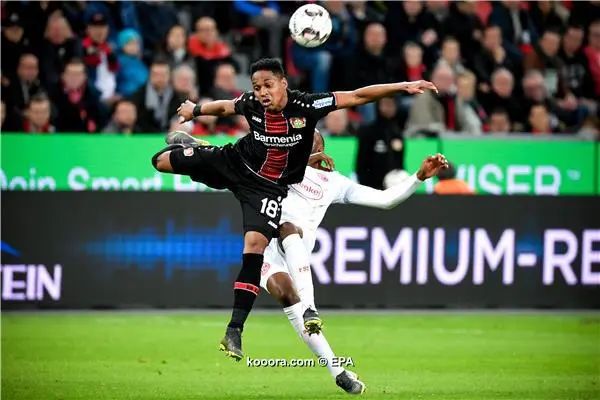 ?i=epa%2fsoccer%2f2019-02%2f2019-02-17%2f2019-02-17-07377711_epa